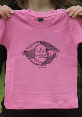A8 : Baby T : Bats